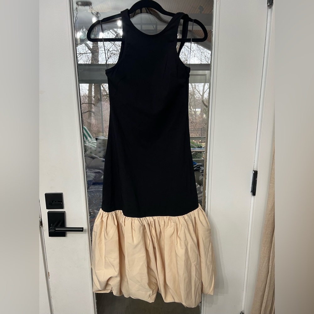 🆕👯‍♀️🌷SISTER BLOOM🌷👯‍♀️Allegra Bubble Hem Midi Dress Taupe/Black Size Small